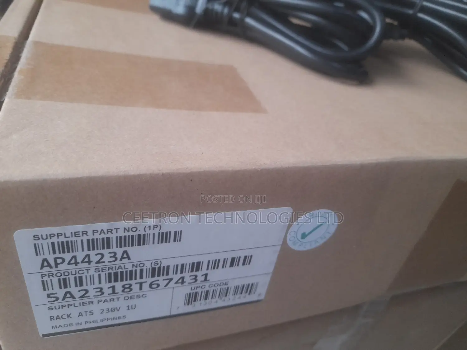 Ap4423: Rack Ats 230V 16A C20 in 8xc 13 1xc 19 Out