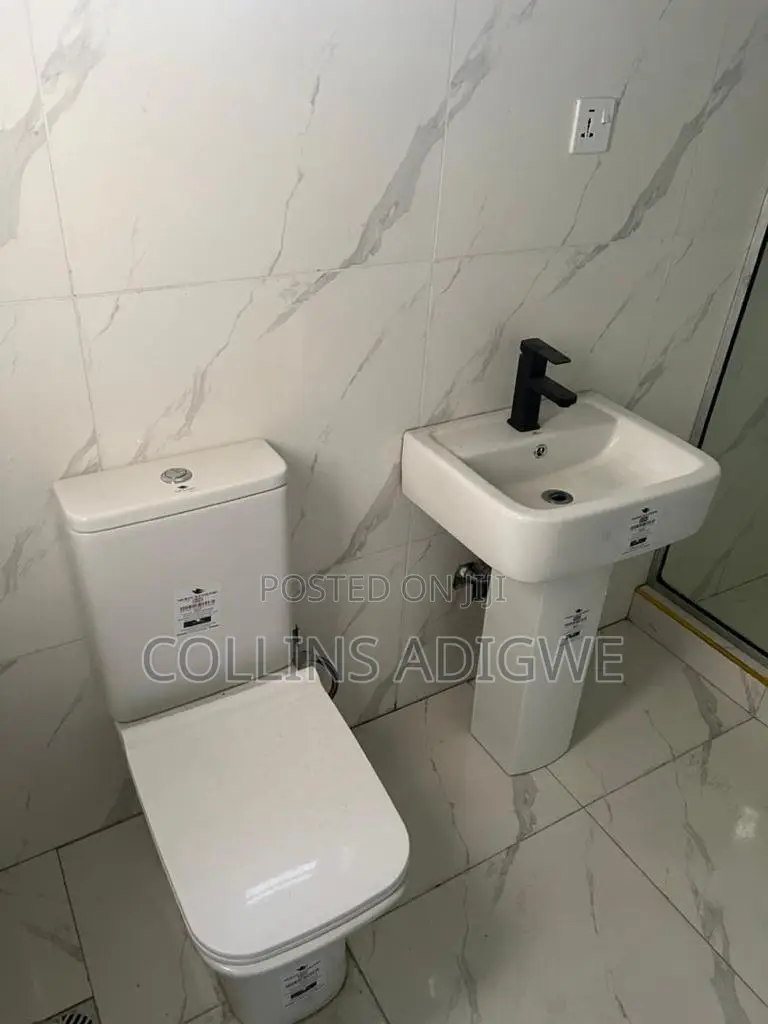 4bdrm Duplex in Call To Enter Est, Ado / Ajah for sale