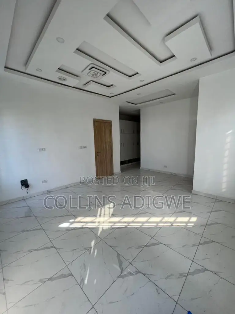 4bdrm Duplex in Call To Enter Est, Ado / Ajah for sale
