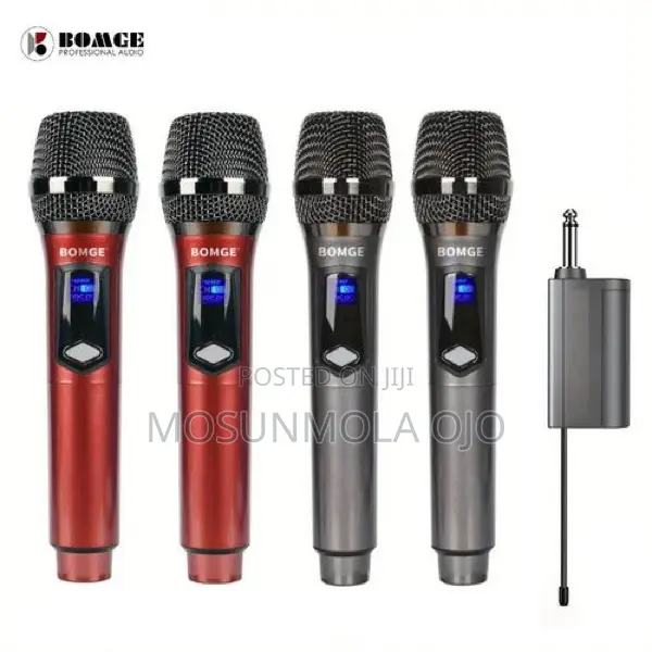 BOMGE 4 Channel Dynamic Wireless Microphone System