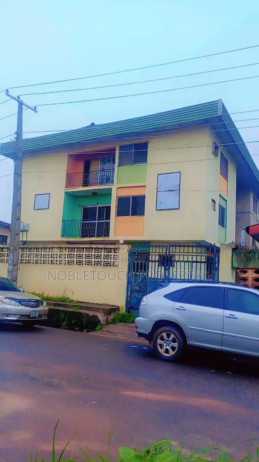 3bdrm Block of Flats in Egbeda Lagos for sale