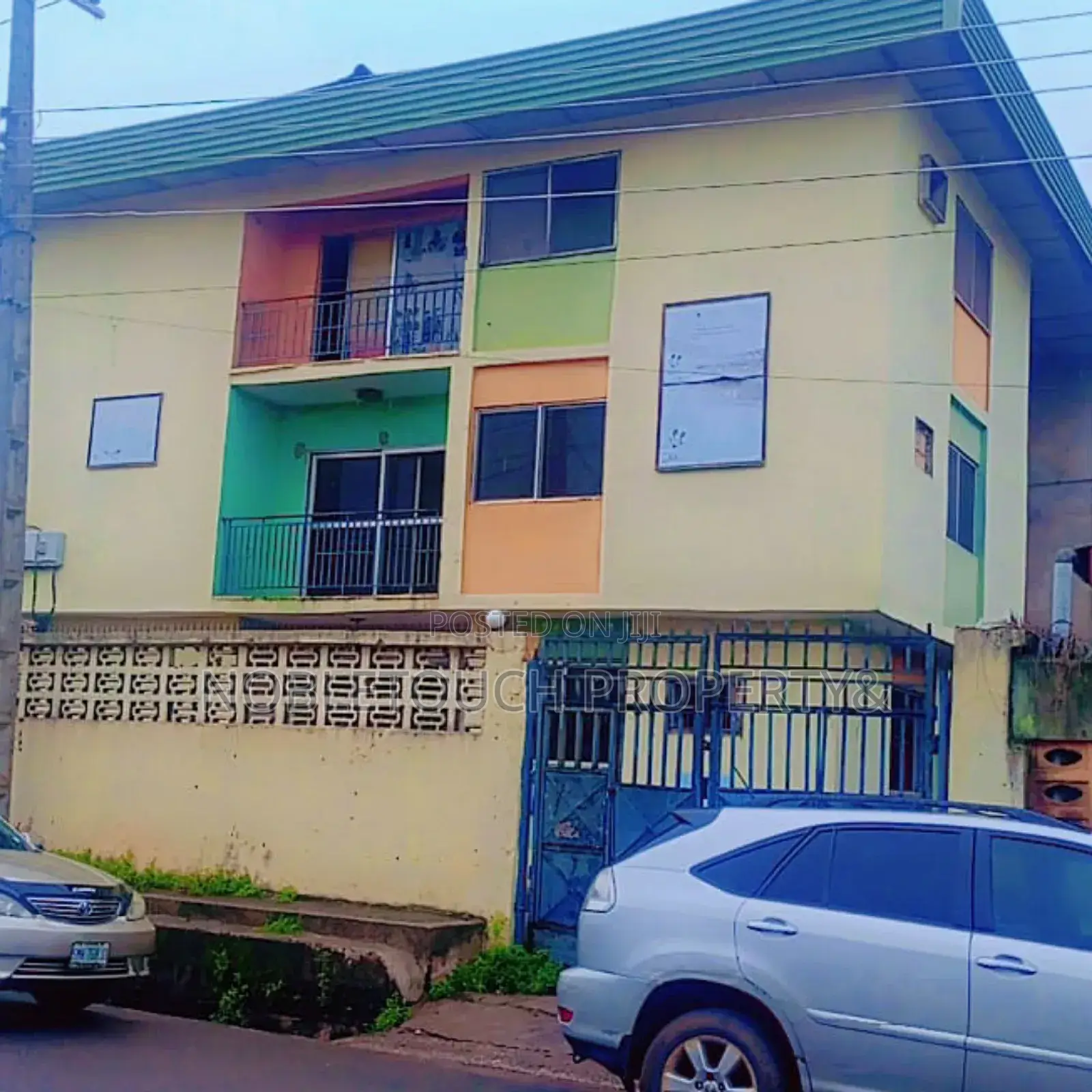 3bdrm Block of Flats in Egbeda Lagos for sale