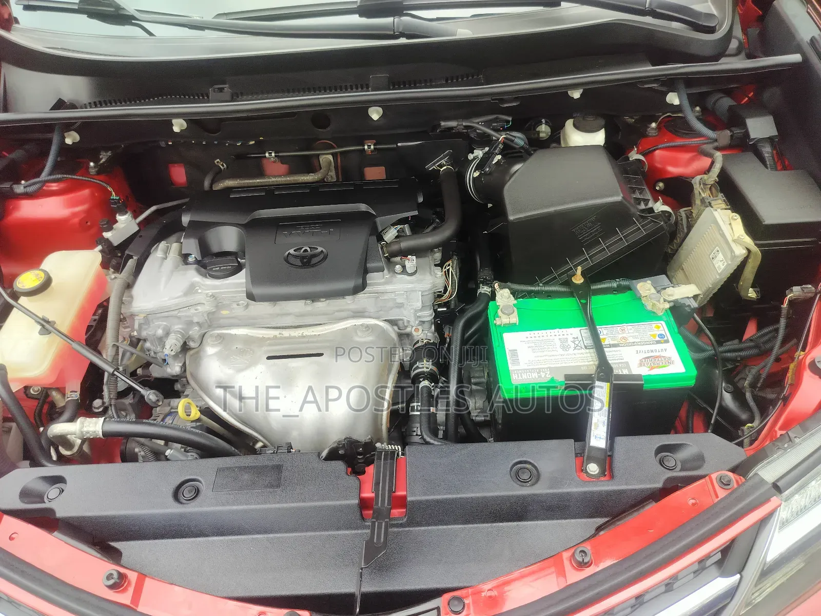 Toyota RAV4 2015 Red