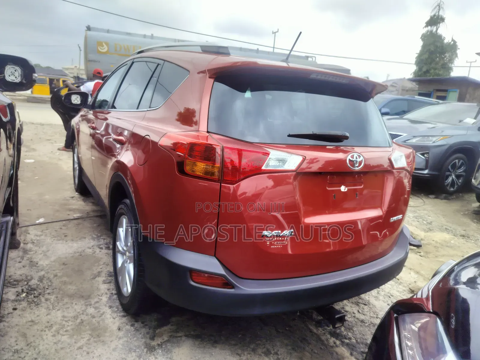 Toyota RAV4 2015 Red
