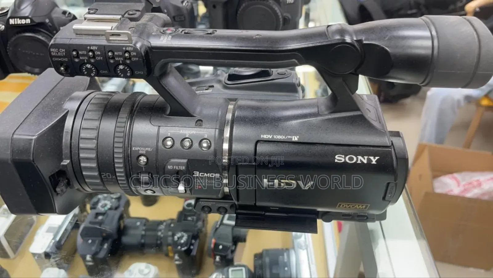 Sony Camera V1C