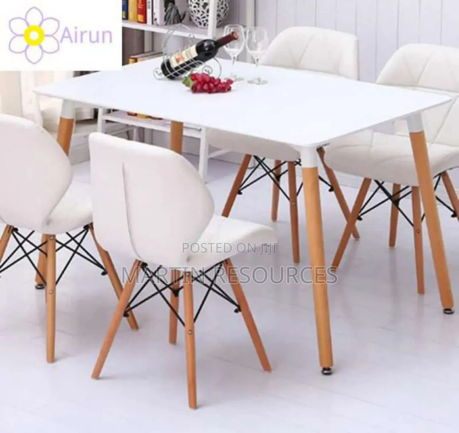 Dining/Restaurant Table With Chairs