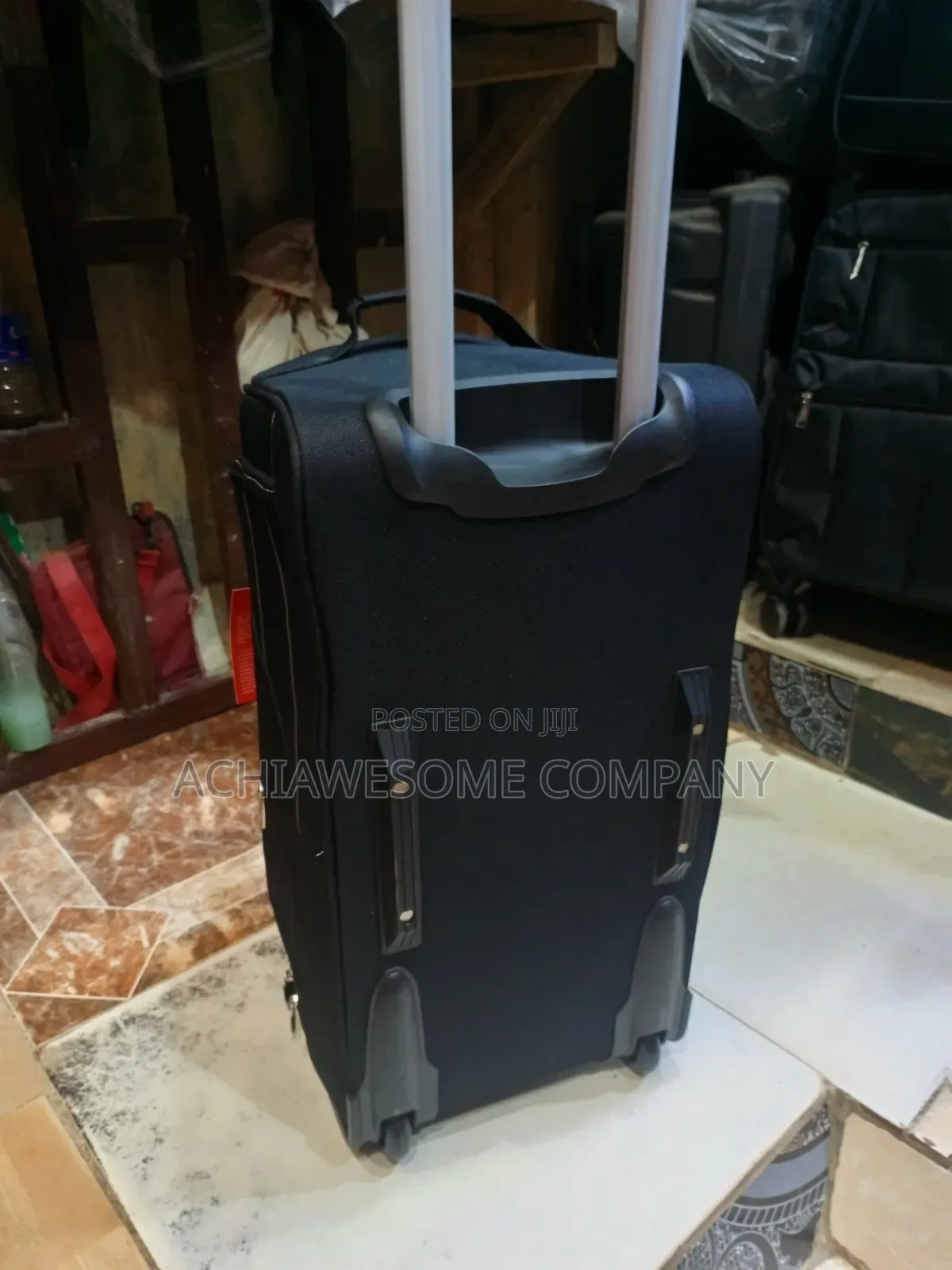 Weightless Traveling Bag