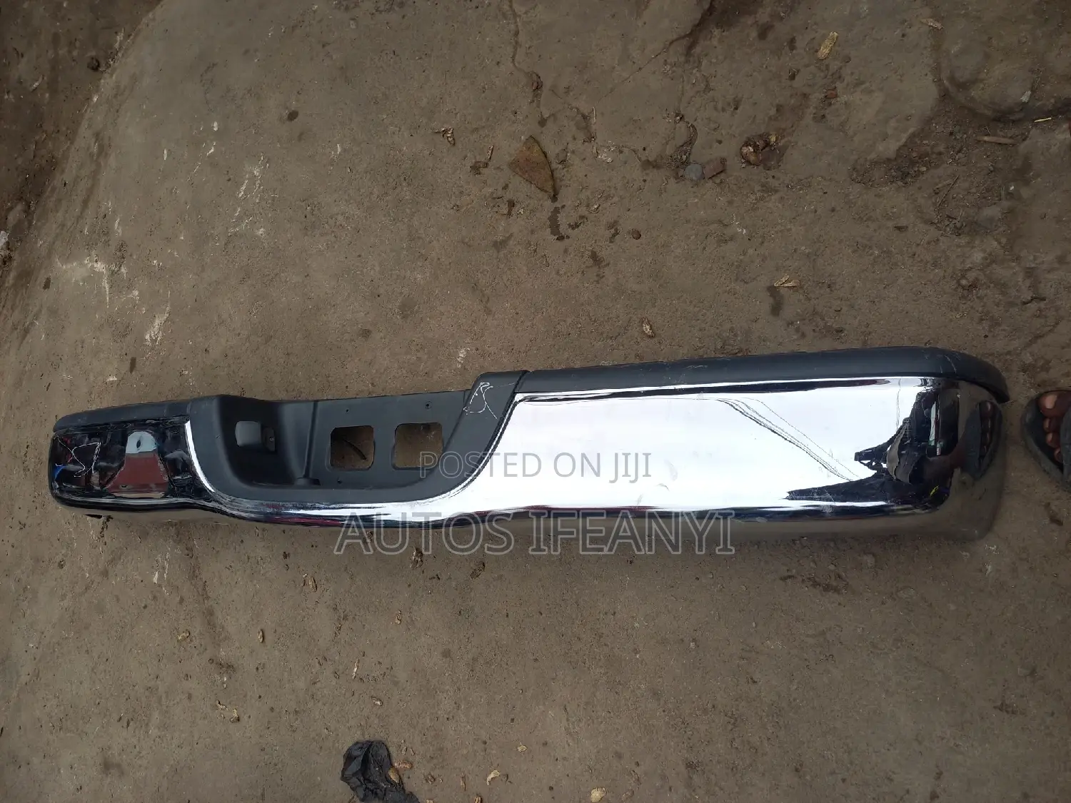 Back Bumper Toyota Tundra 2006 Available