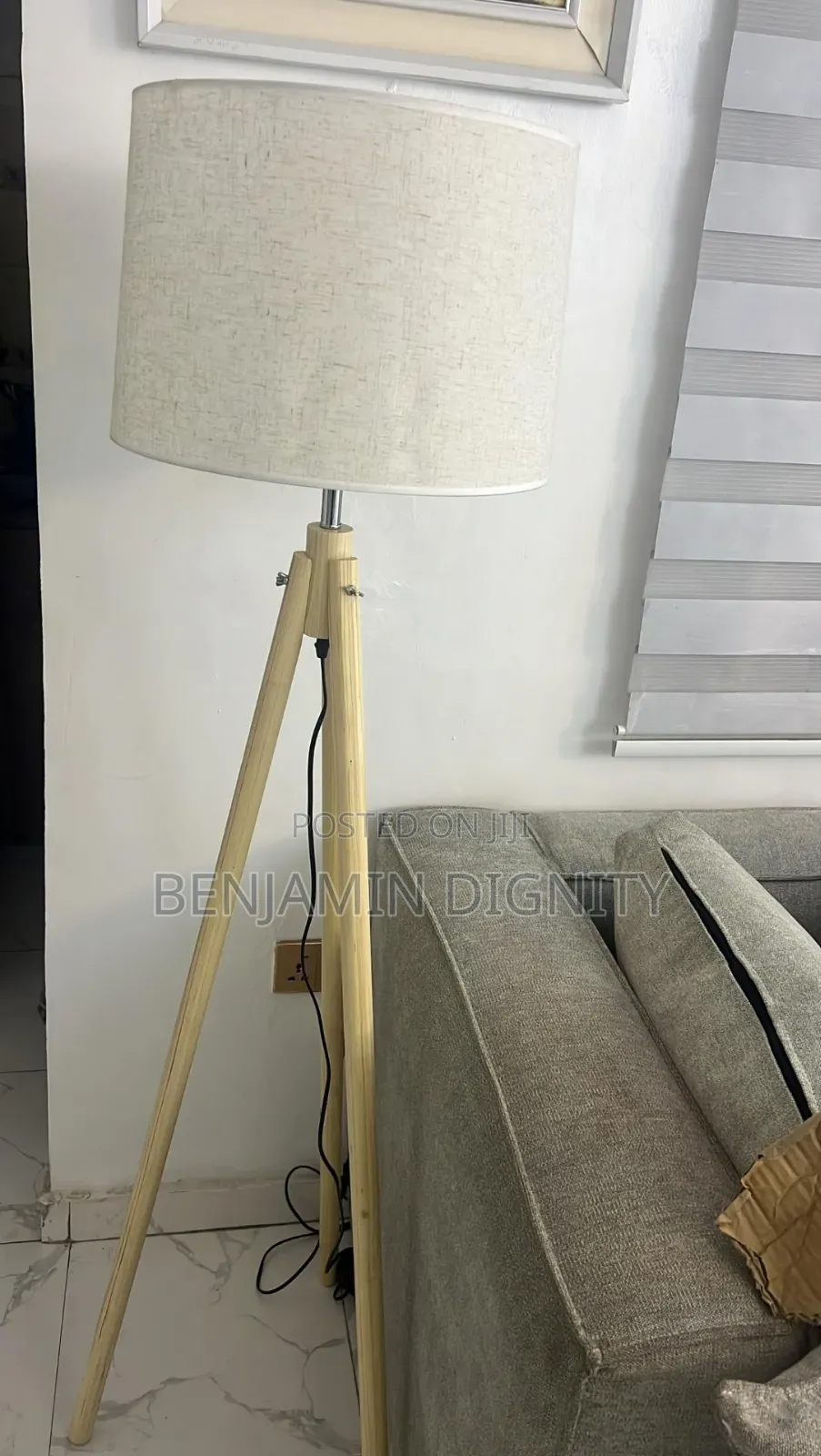 Side Standing Lamp