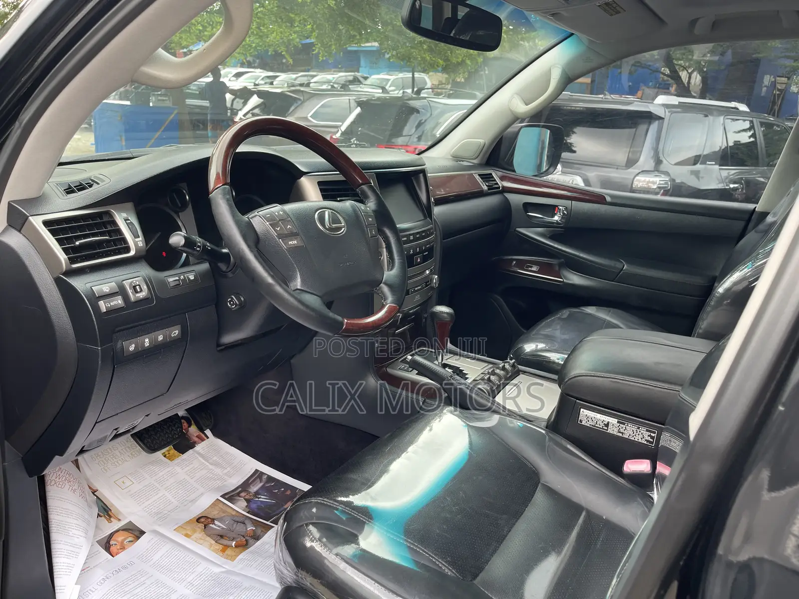 Lexus LX 570 AWD 2014 Black