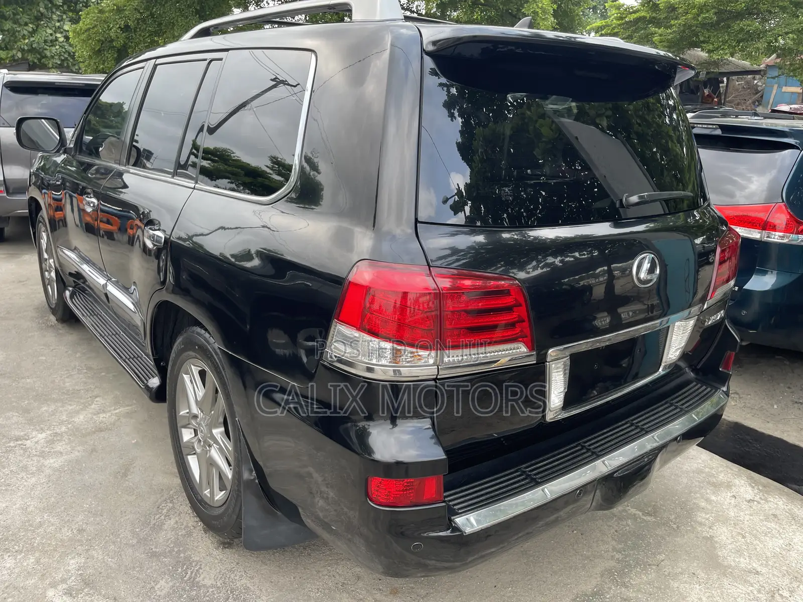 Lexus LX 570 AWD 2014 Black
