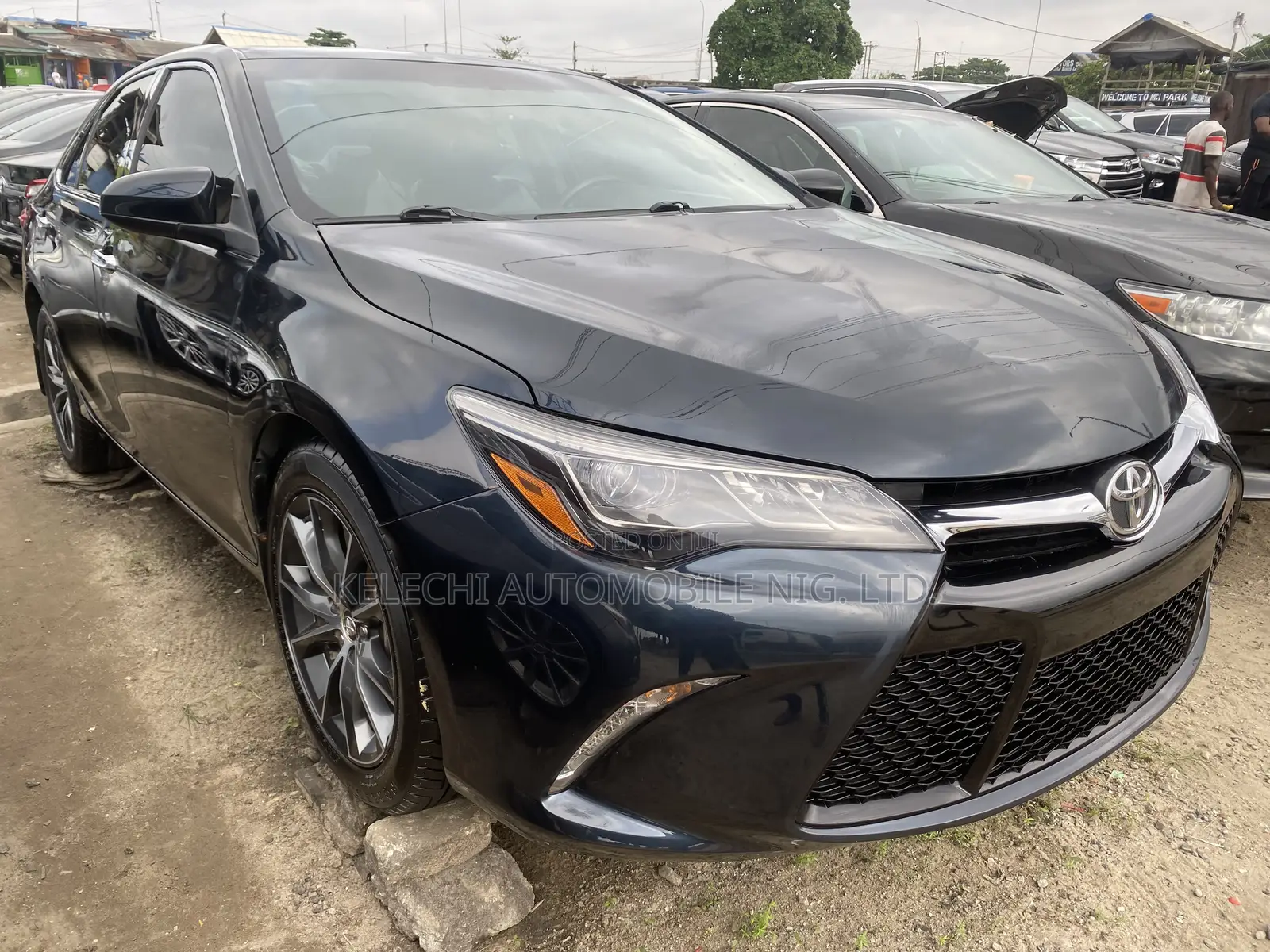 Toyota Camry 2015 Black