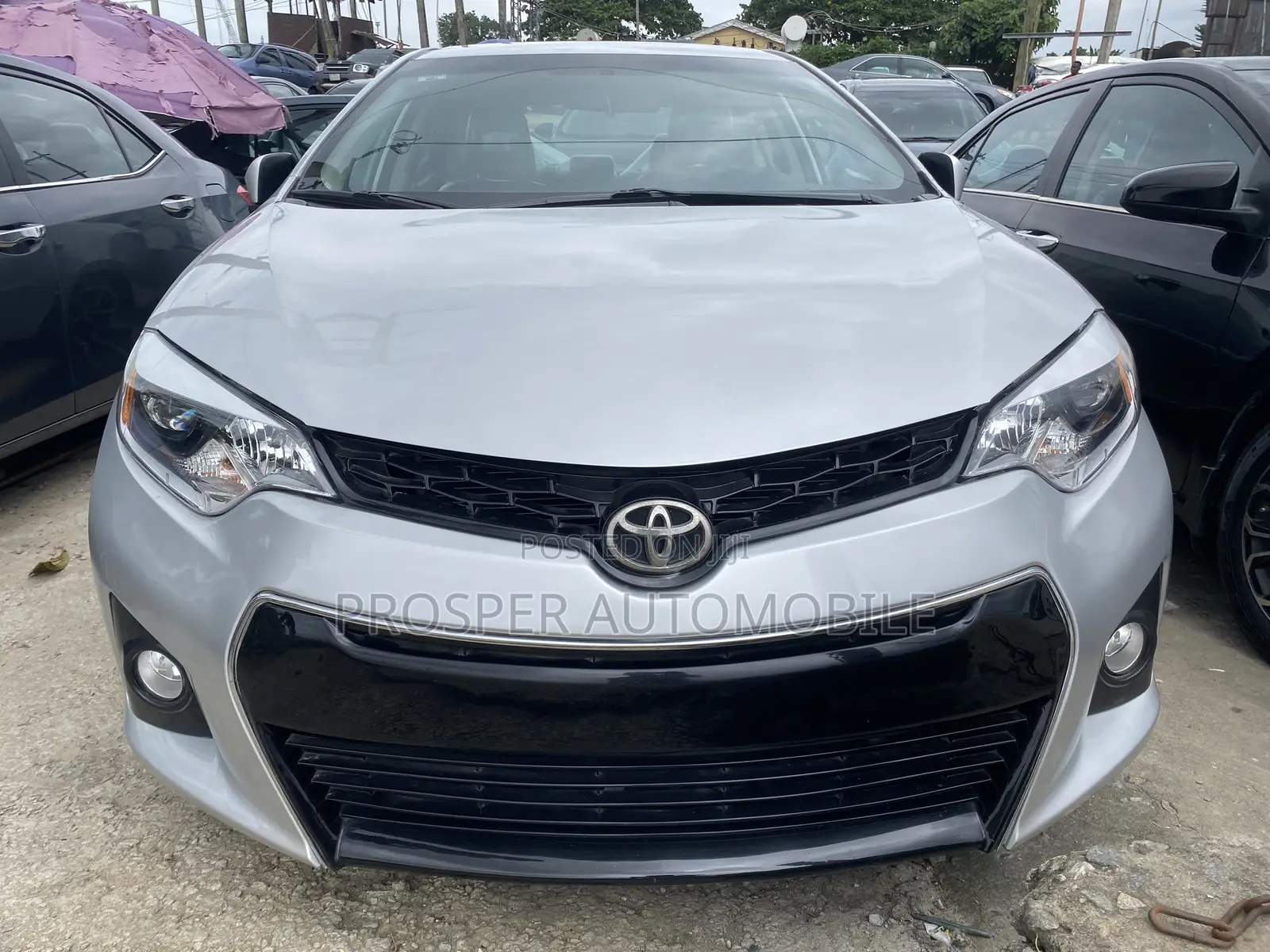 Toyota Corolla LE 4dr Sedan (1.8L 4cyl CVT) 2016 Silver
