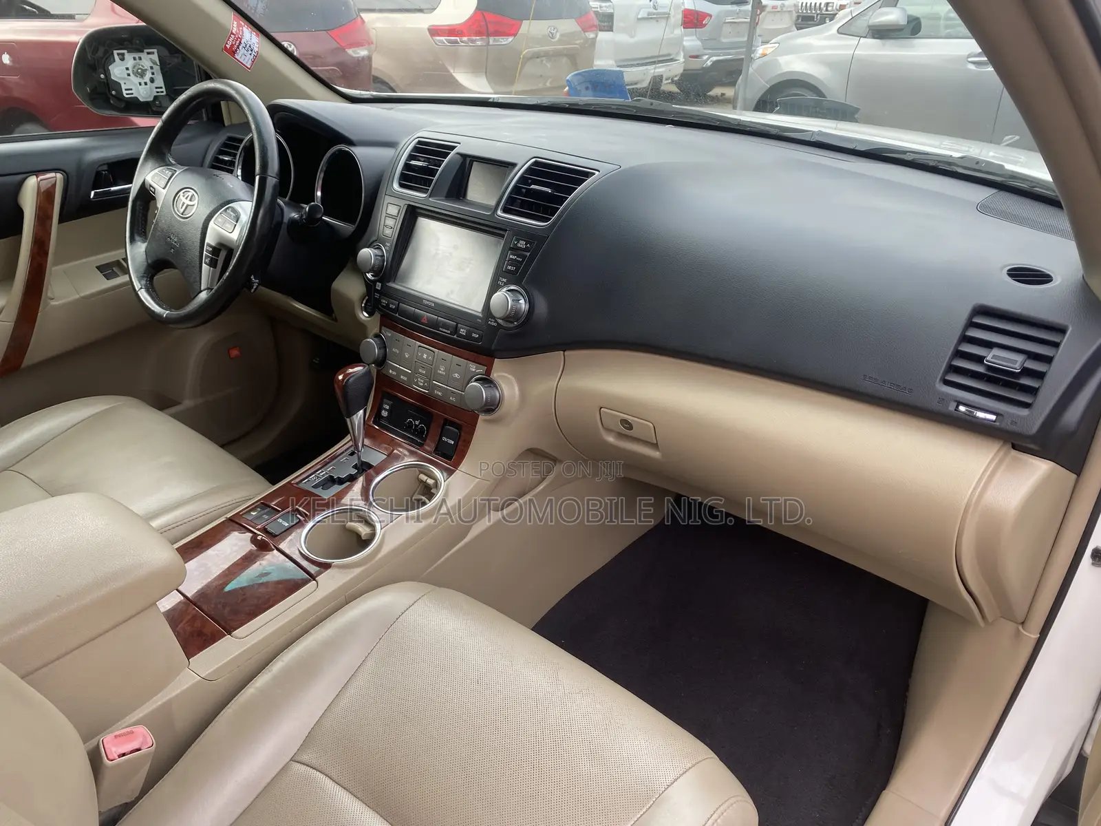 Toyota Highlander Limited 2011 White
