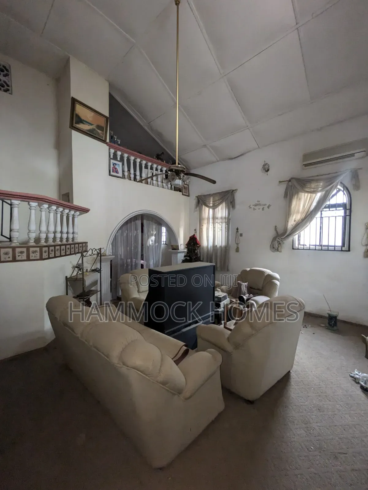 5bdrm Duplex in Salami Somade Estate, Basorun for sale