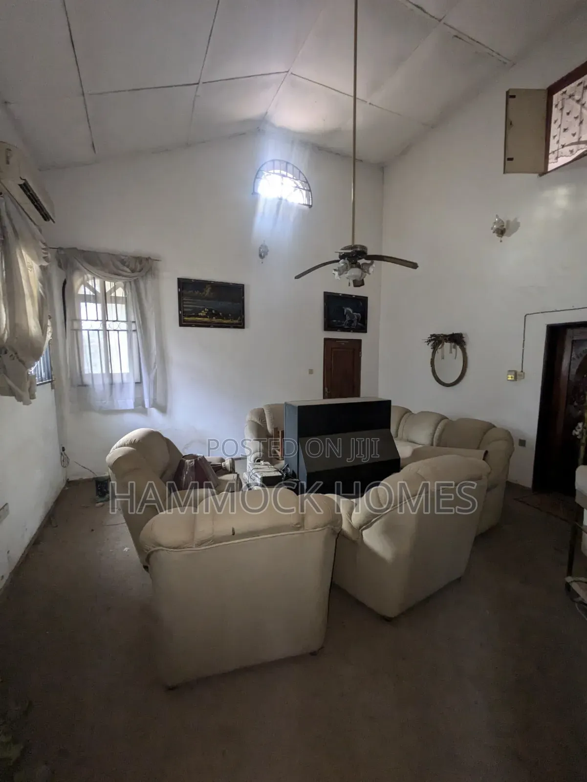 5bdrm Duplex in Salami Somade Estate, Basorun for sale