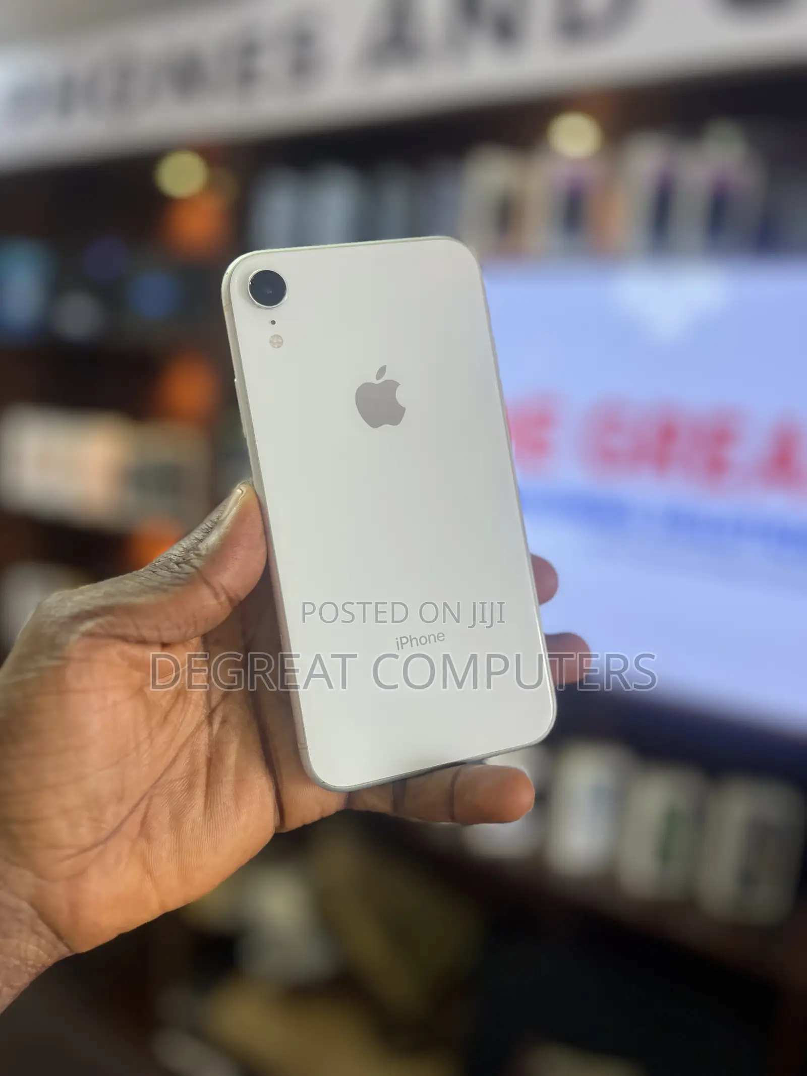 Apple iPhone XR 64 GB White