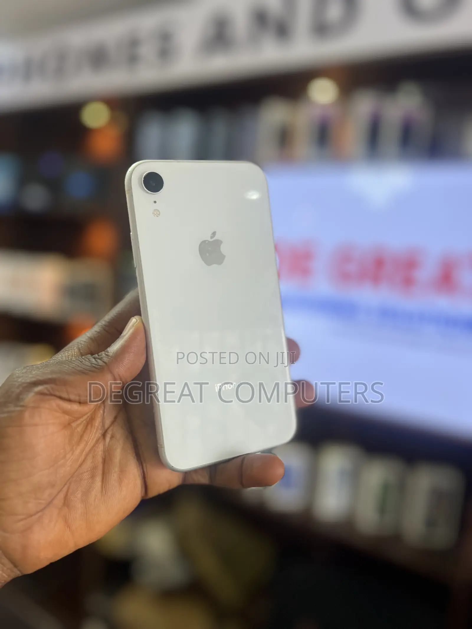 Apple iPhone XR 64 GB White