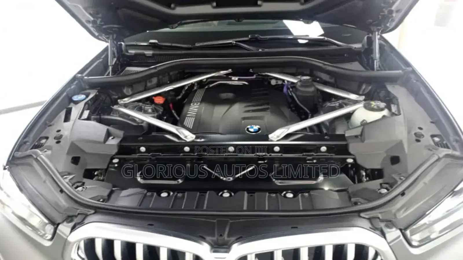 New BMW X6 xDrive40i 2024 Gray