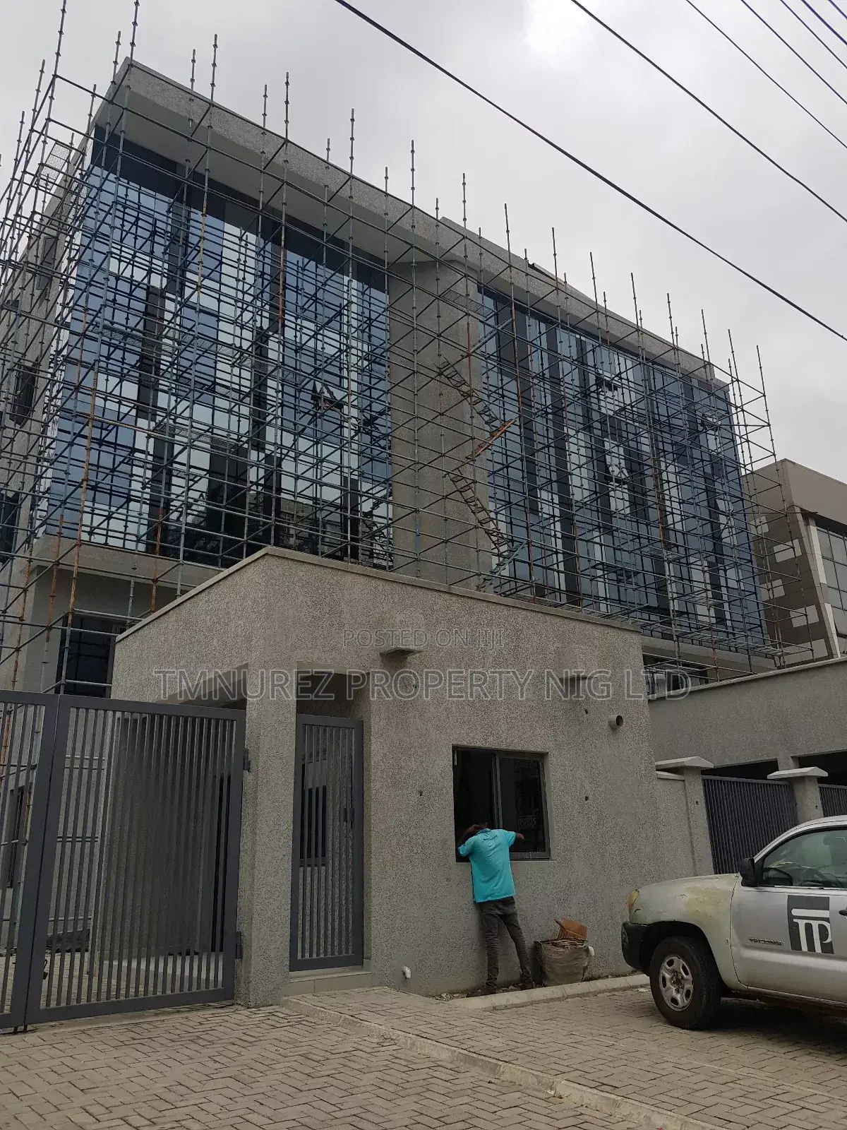 600 SQM Office Space for Rent, Per SQM