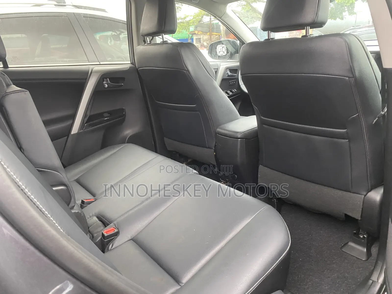 Toyota RAV4 2017 Gray