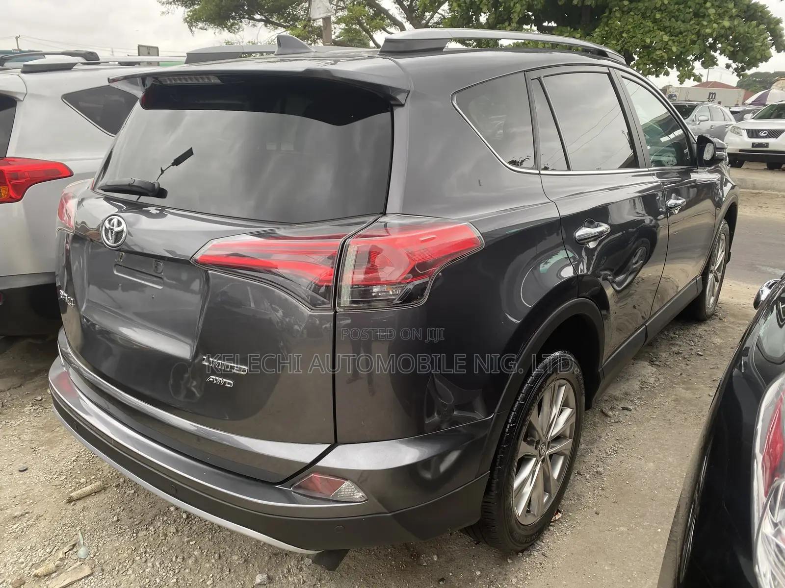 Toyota RAV4 2017 Gray
