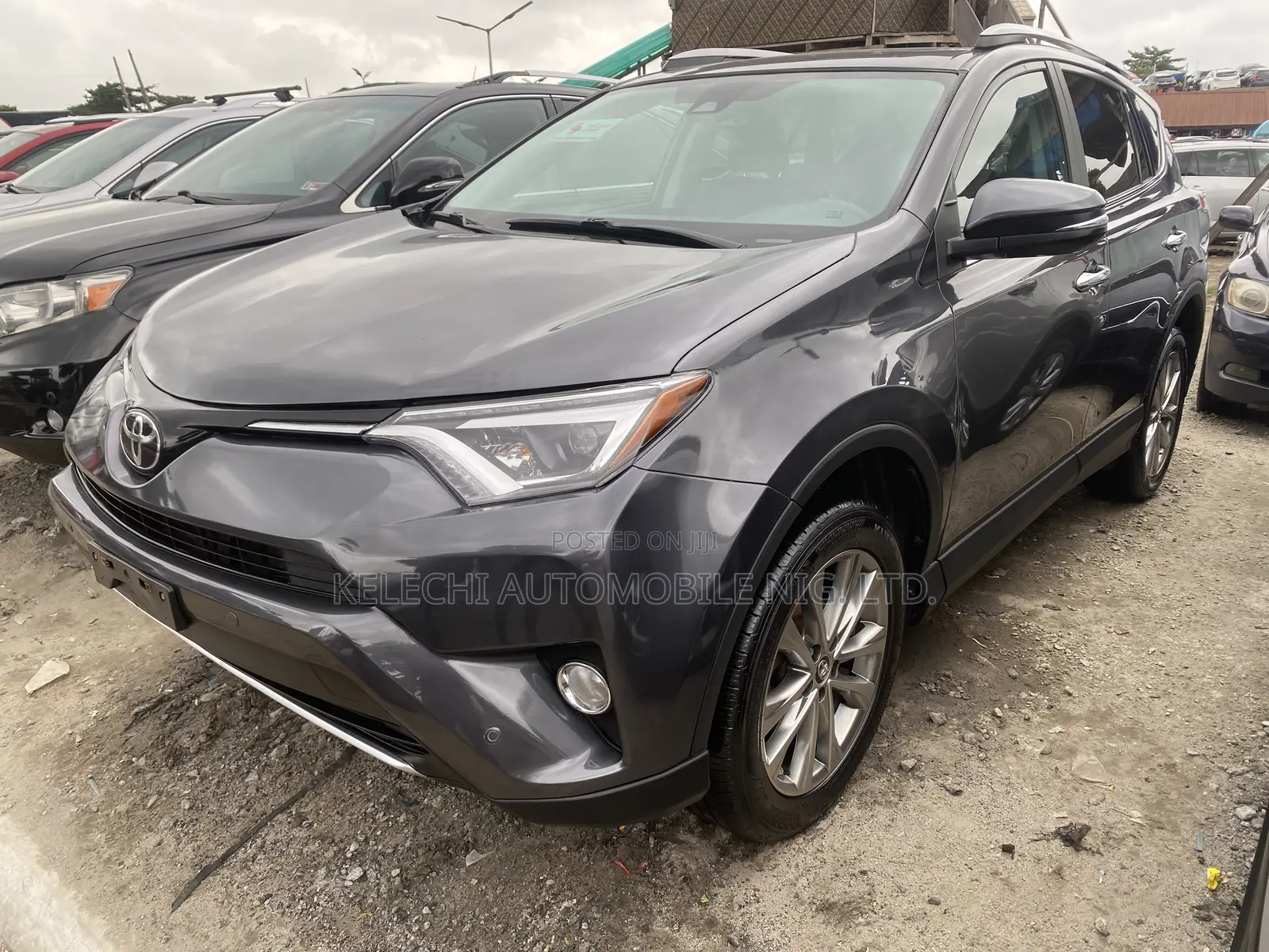Toyota RAV4 2017 Gray