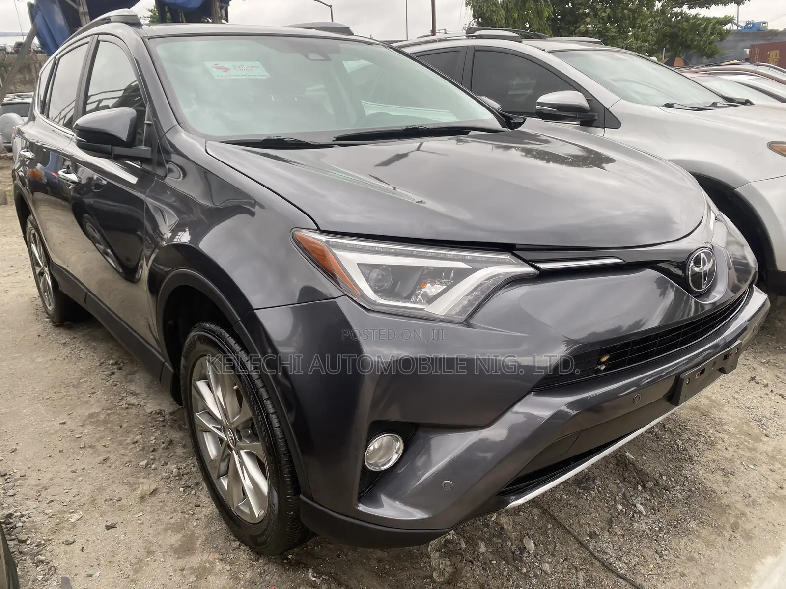 Toyota RAV4 2017 Gray