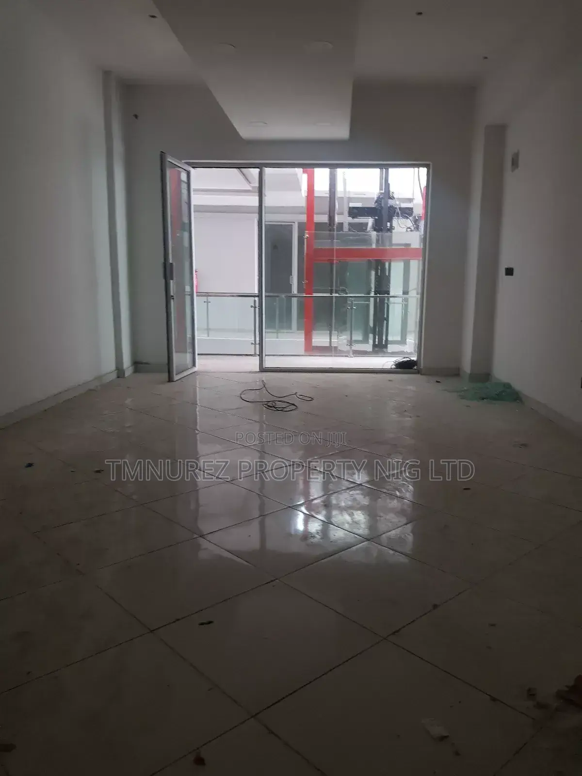 Shop Office Space,Showroom for Rent Lekki