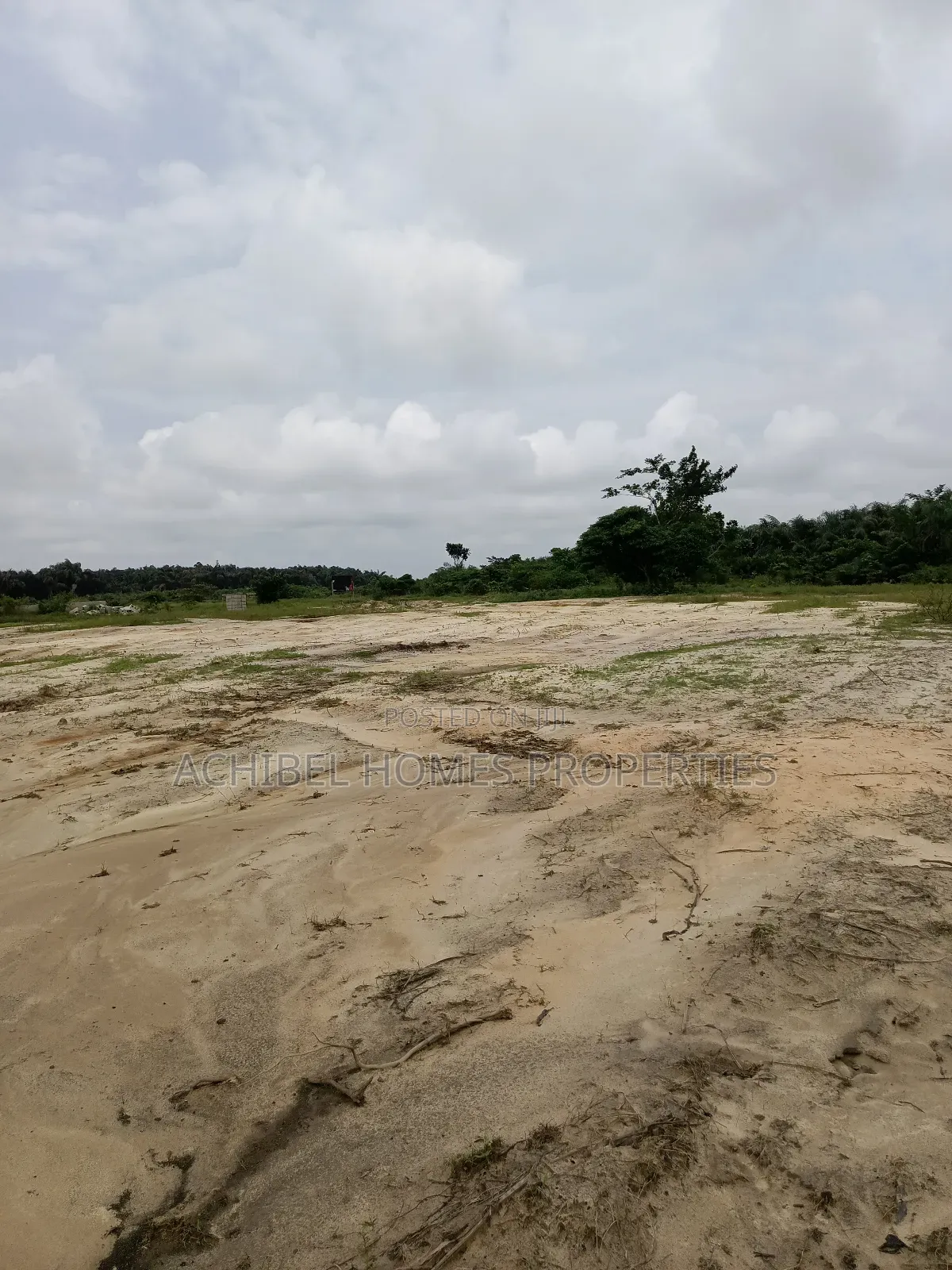 An Affordable Table Dry Land for Sale