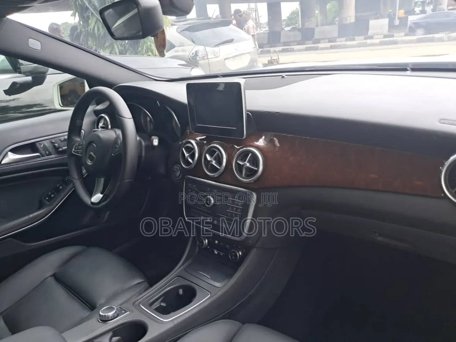 Mercedes-Benz GLA 250 2017 White
