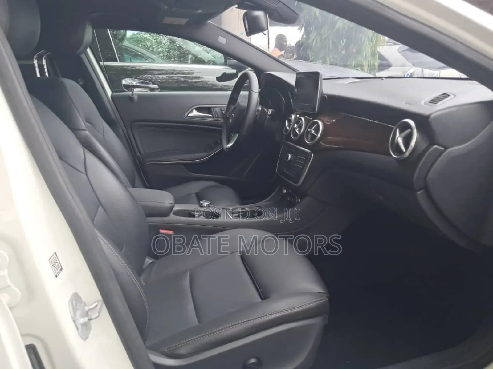 Mercedes-Benz GLA 250 2017 White