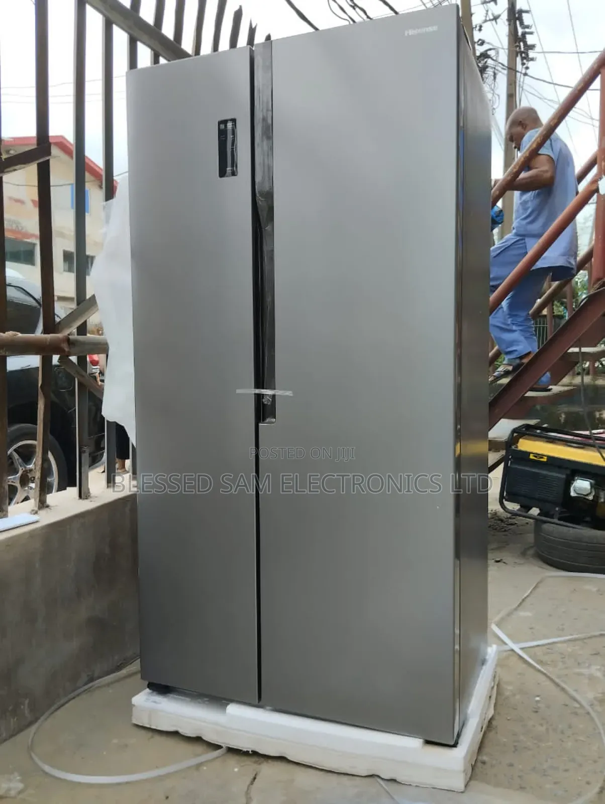 Original>New Hisense Inverter 516 L Said by Said >Freezer and Fridge