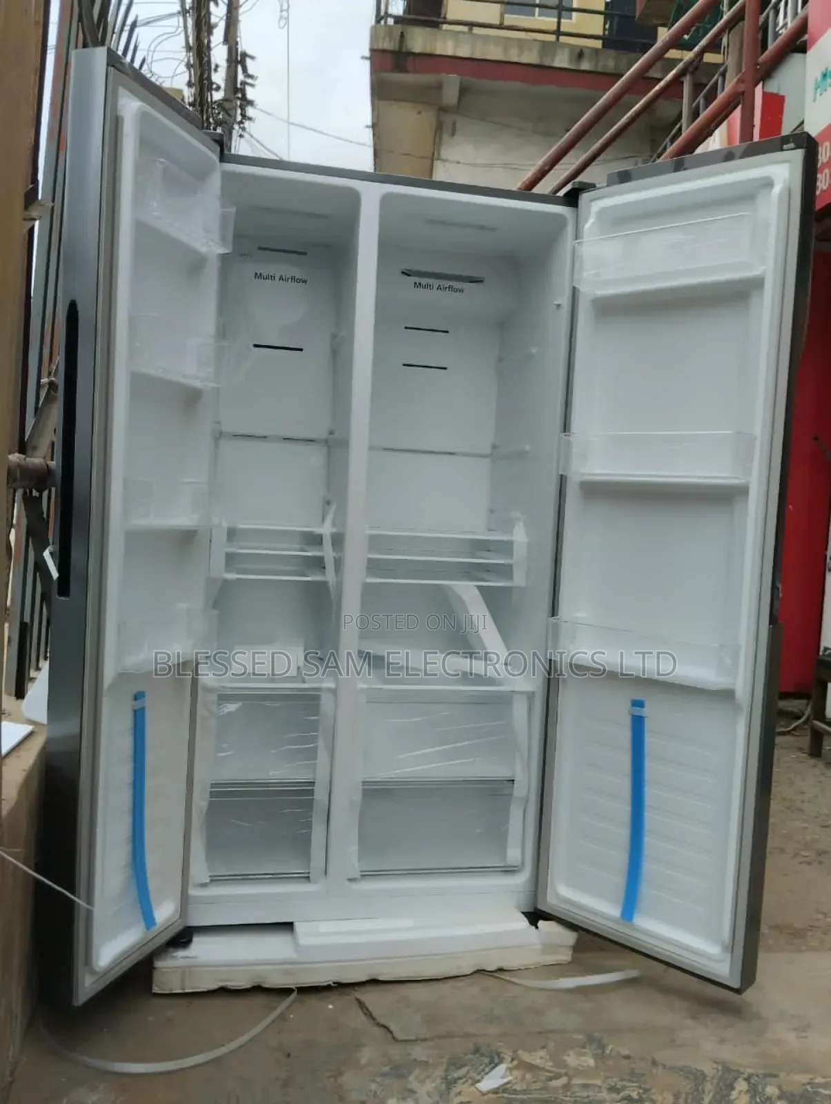 Original>New Hisense Inverter 516 L Said by Said >Freezer and Fridge