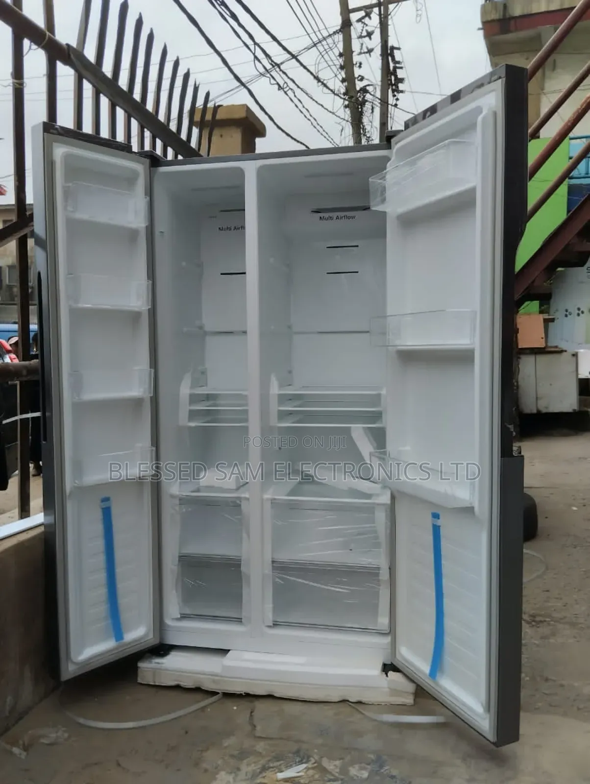 Brand New> Hisense Said By Said Inverter 516l( Freezer & Fridge ) A++
