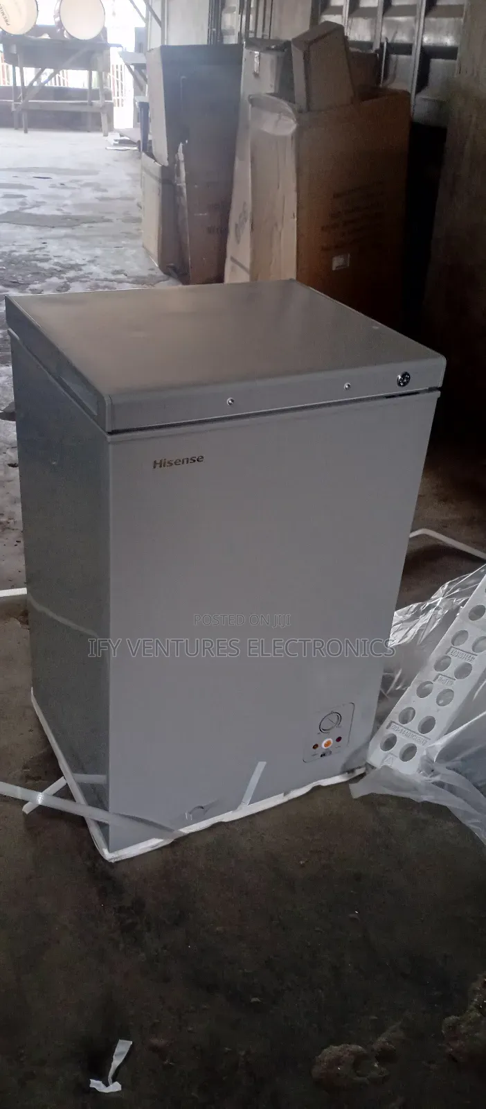 95 Liters Hisense Fast Cooling Chest Freezer, Silver Color