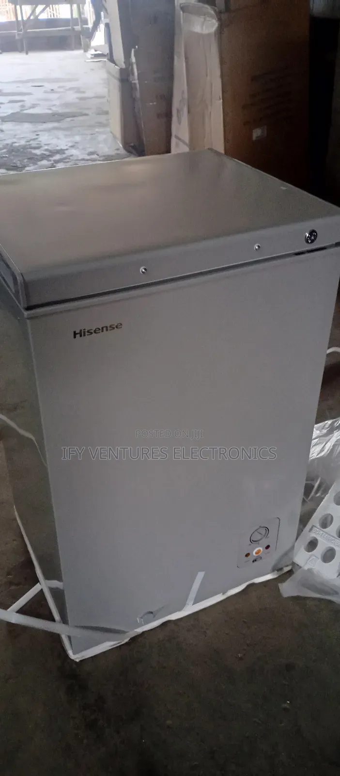 95 Liters Hisense Fast Cooling Chest Freezer, Silver Color