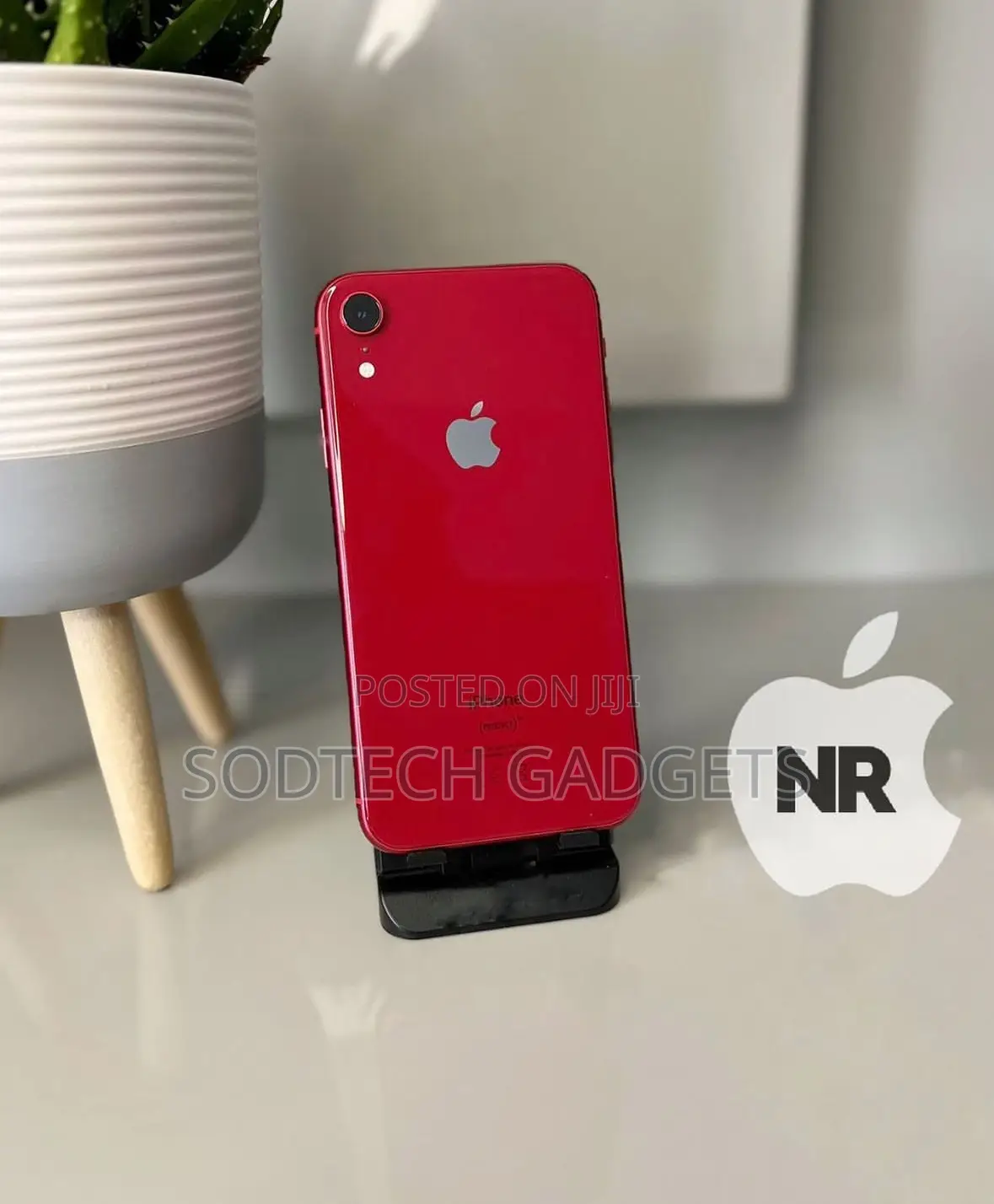 Apple iPhone XR 64 GB Red