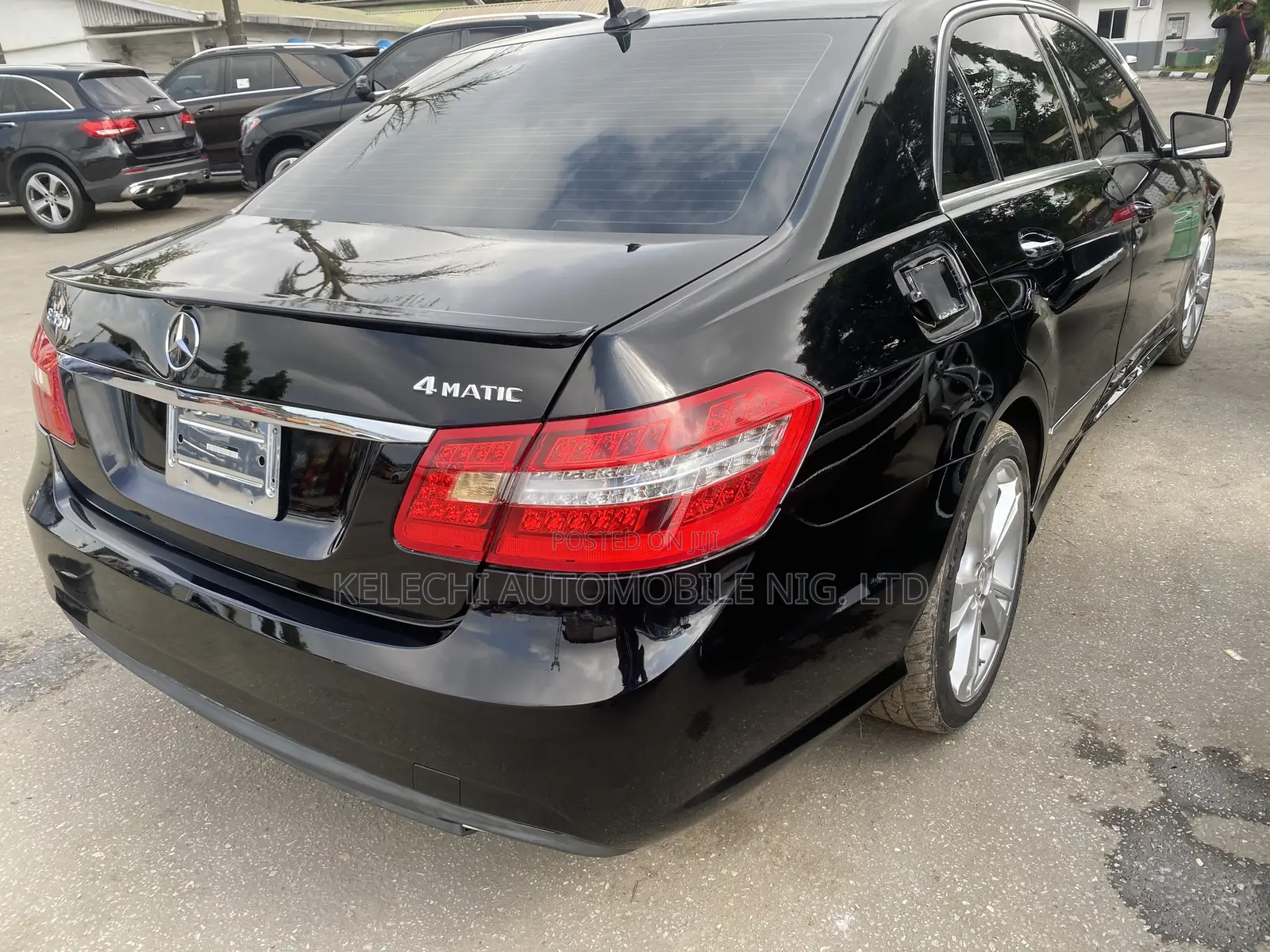 Mercedes-Benz E350 2013 Black