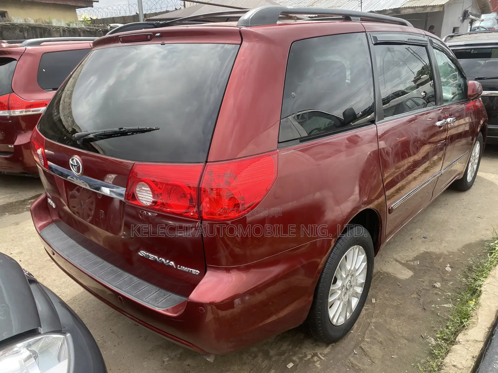 Toyota Sienna Limited 7 Passenger 2010 Red