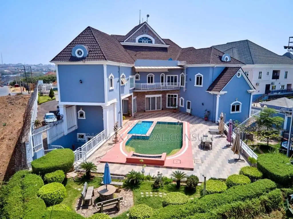 Furnished 6bdrm Maisonette in Guzape District for sale