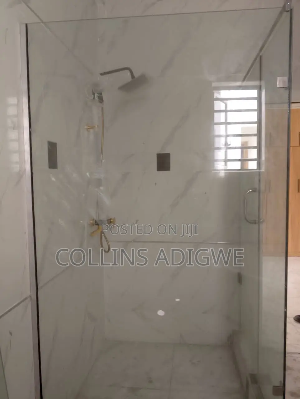 4bdrm Duplex in Thomas Estate for sale