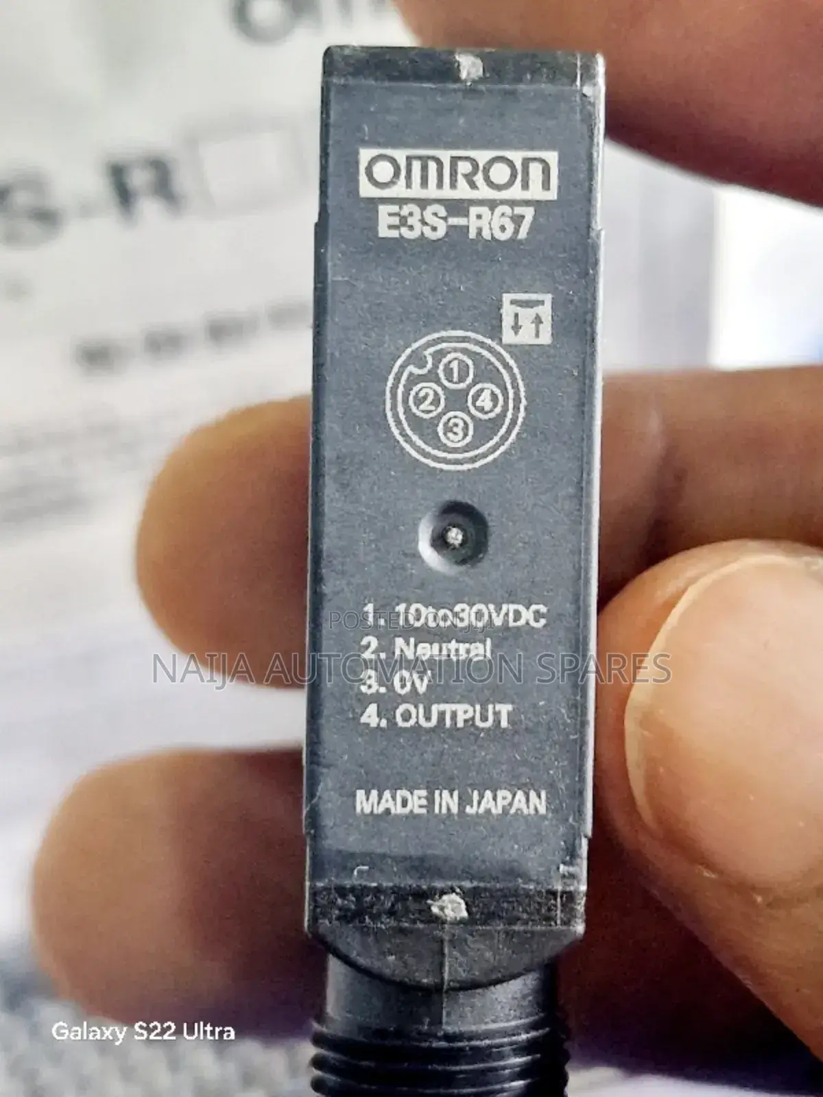 Omron Photoelectric Sensor | E3s-R67