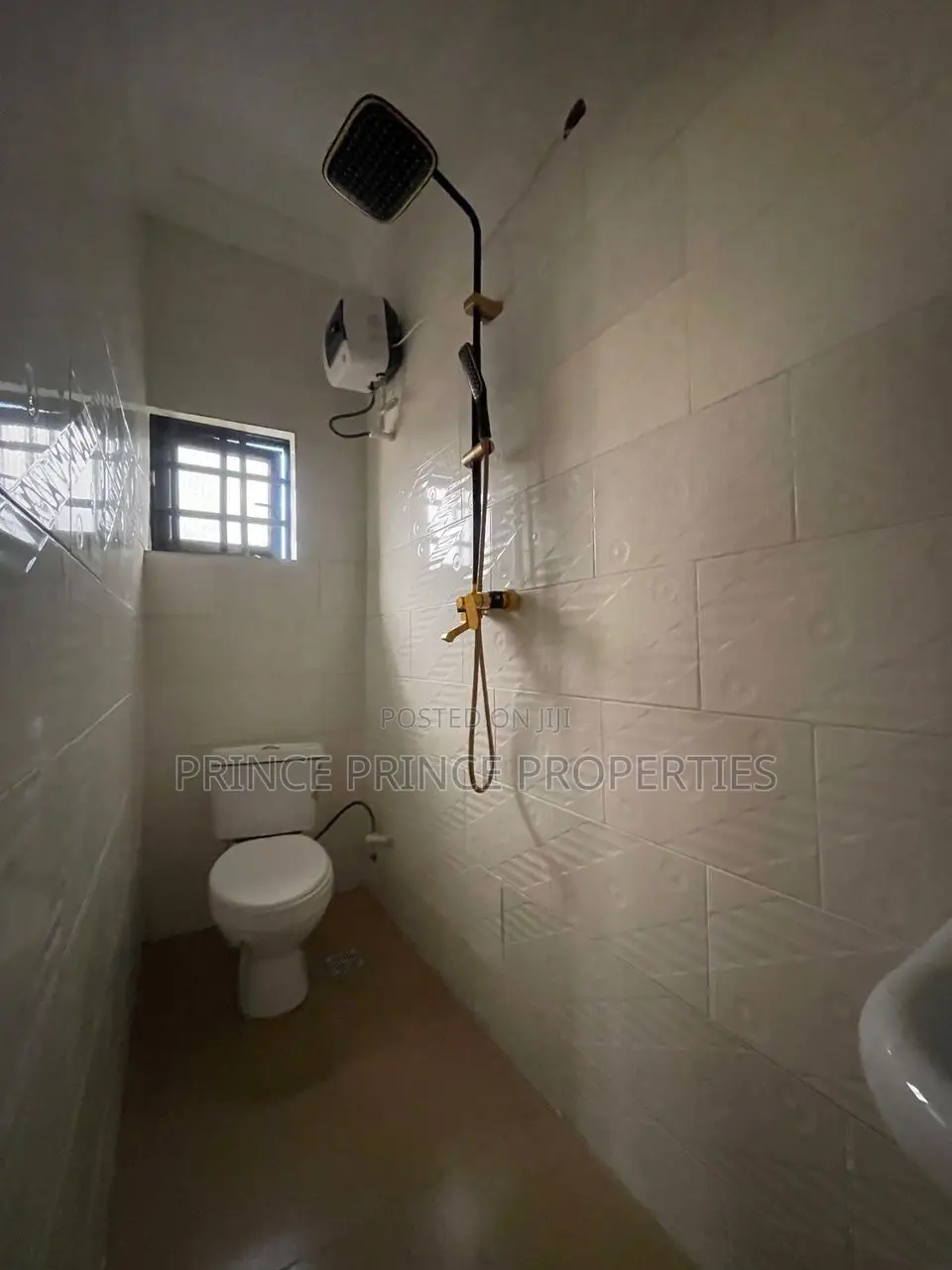 Furnished 2bdrm Block of Flats in Surulere for rent