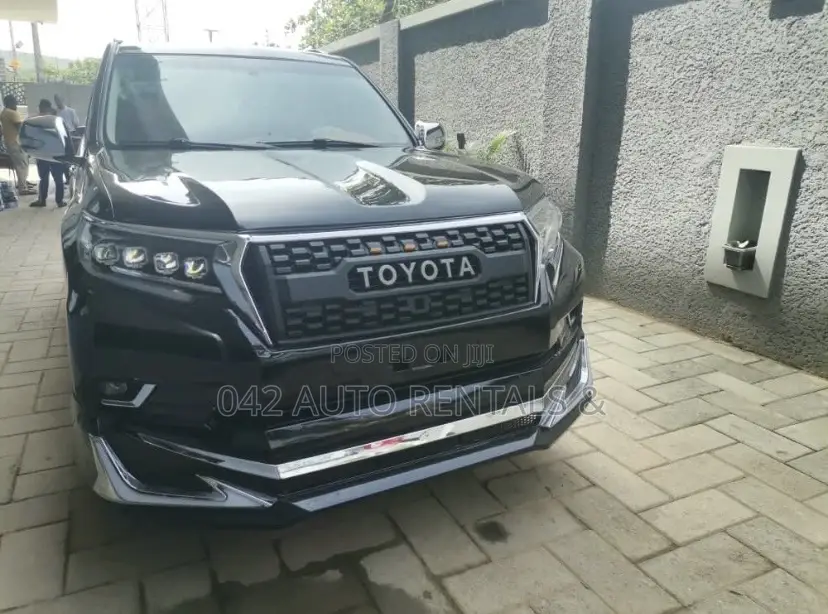 Toyota Prado SUV for Rent