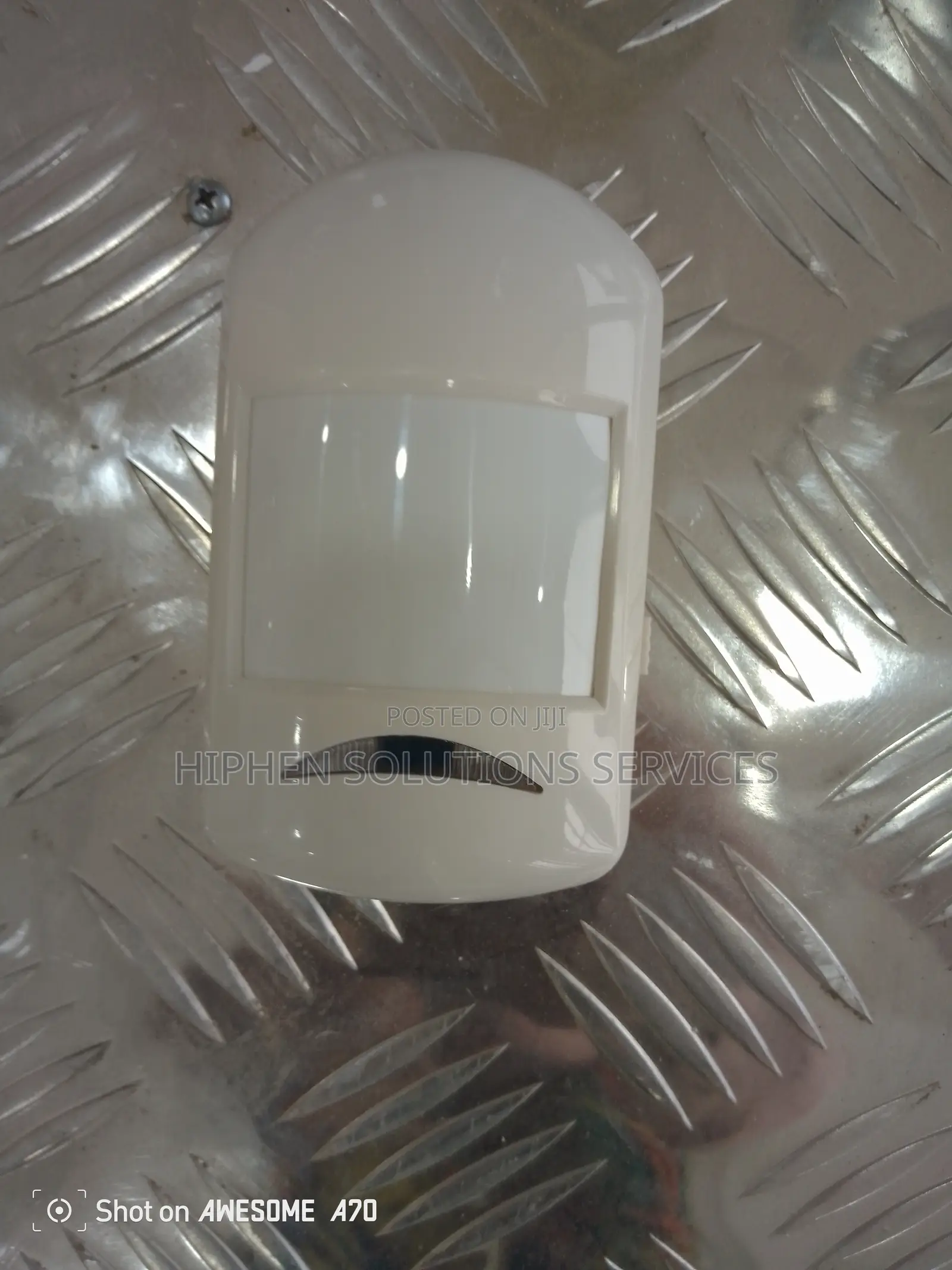 Wireless PIR Motion Detector For Outdoors