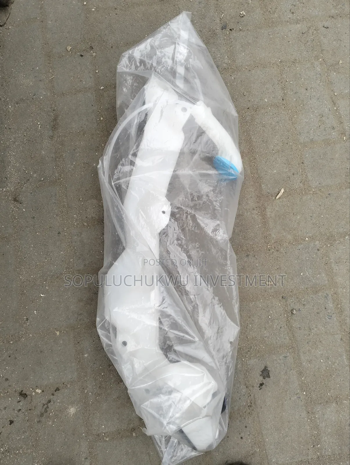 Water Container Honda CRV 2013