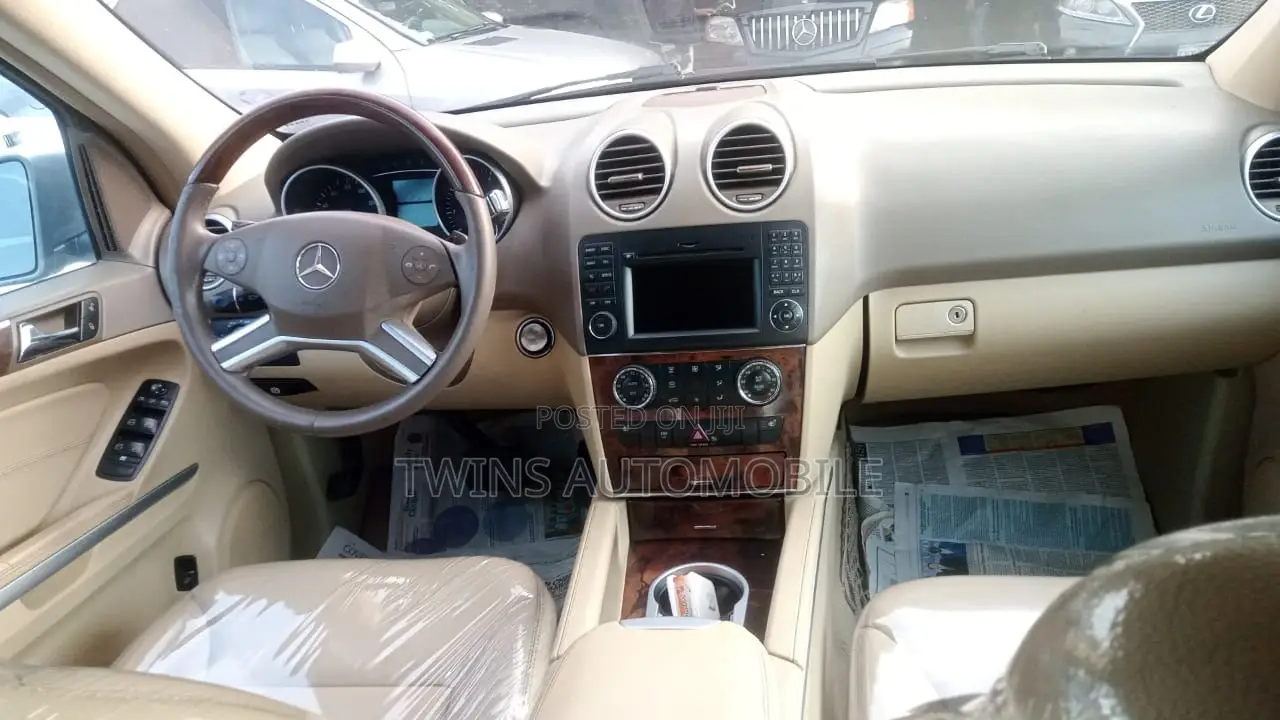 Mercedes-Benz M Class ML 350 4Matic 2011 Gray