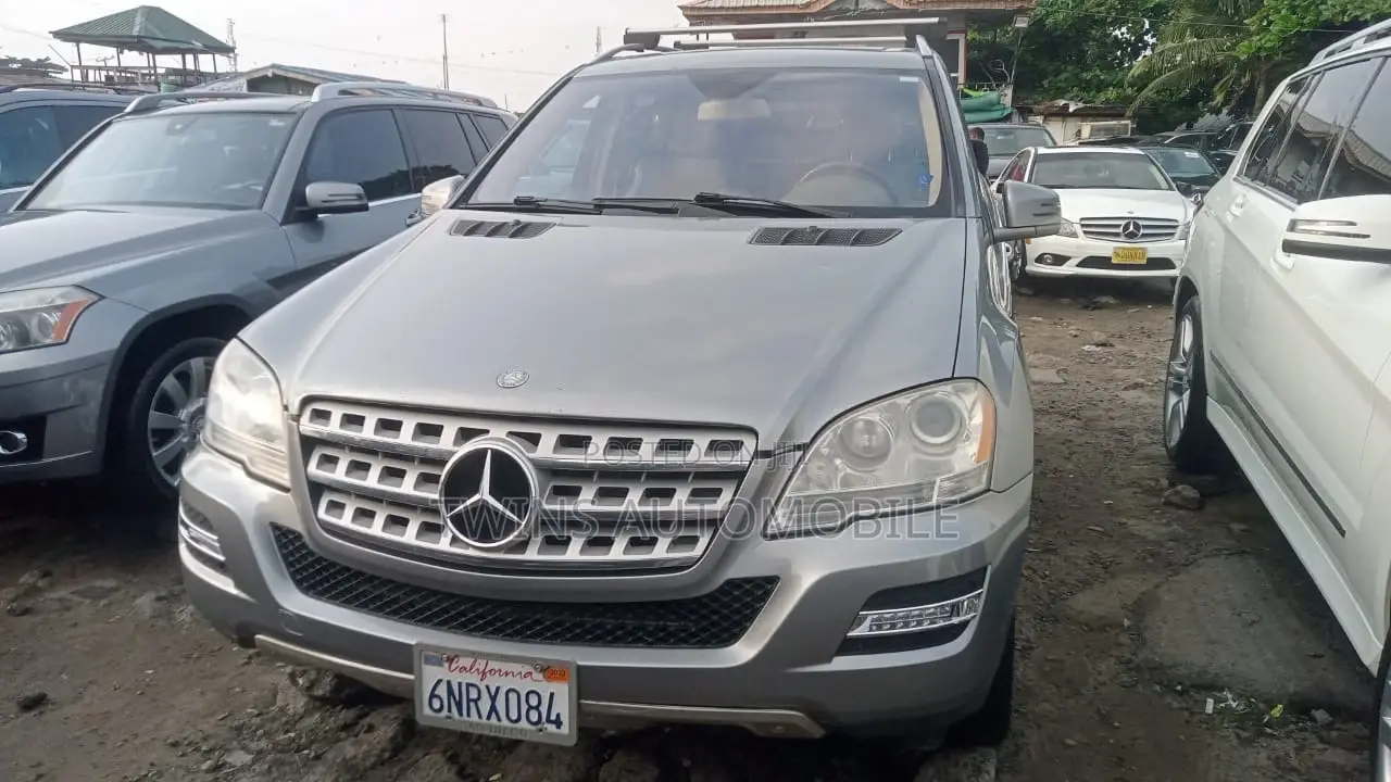 Mercedes-Benz M Class ML 350 4Matic 2011 Gray