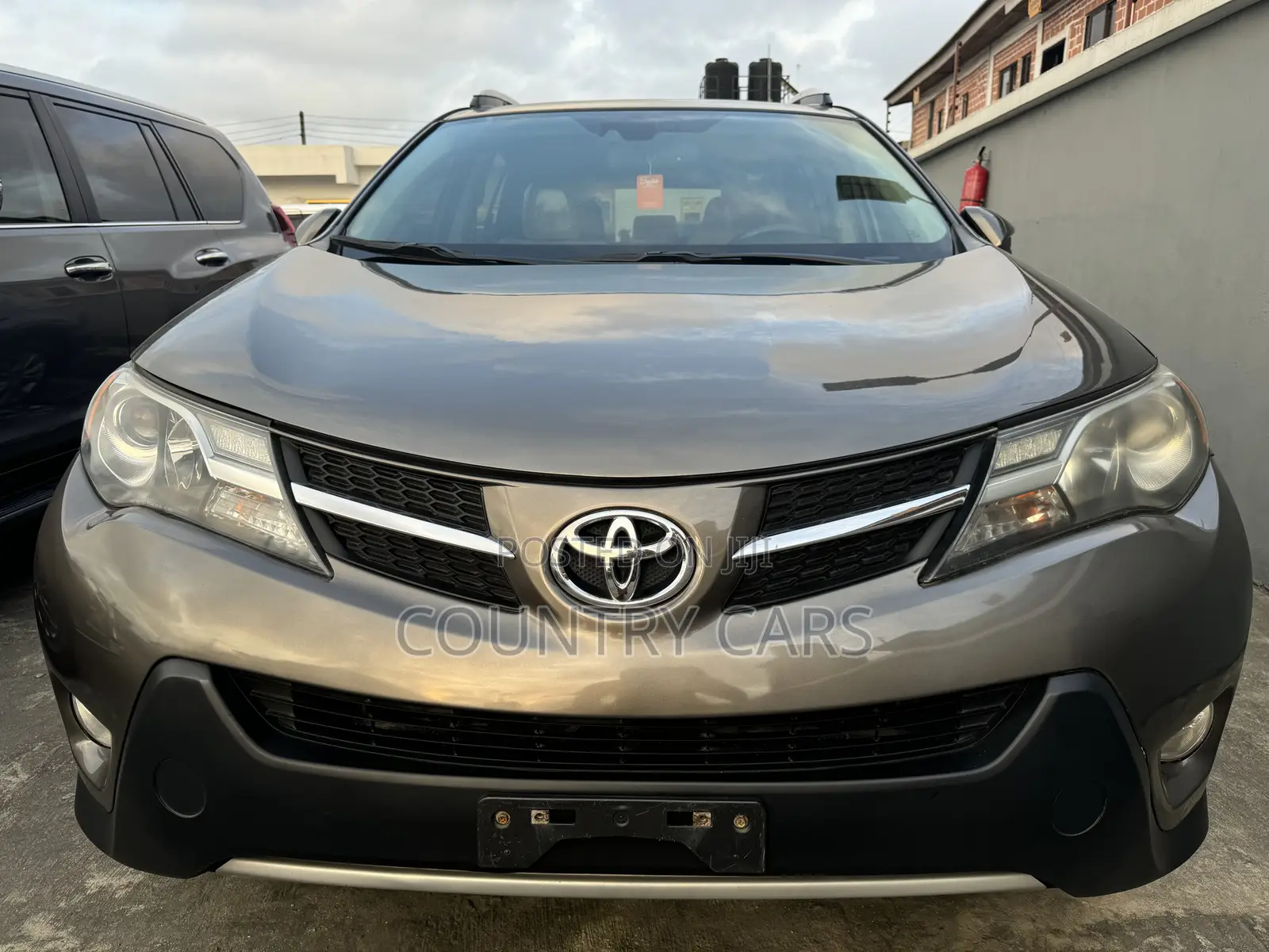 Toyota RAV4 2015 Brown